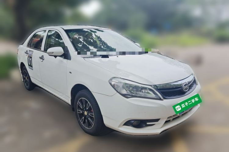 Used BYD F3 2015 Energy-Efficient Model 1.5L Manual Comfort Edition Front Right 45 Deg