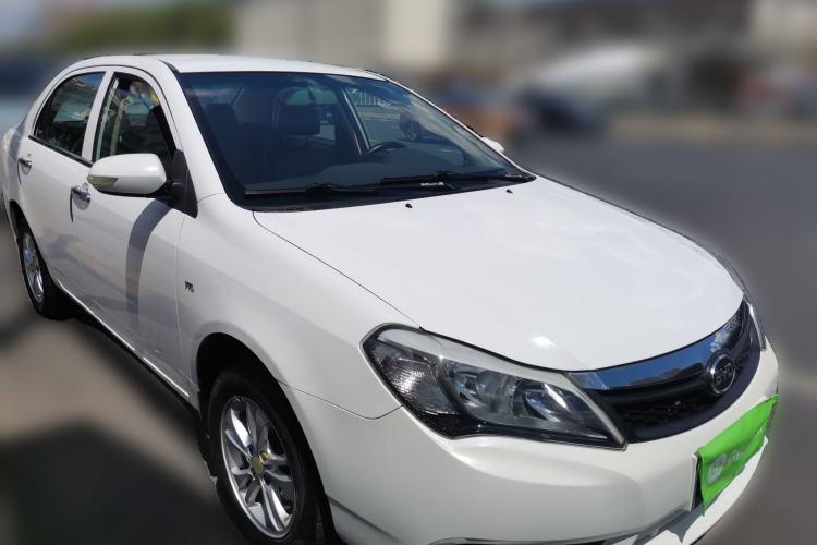 Used BYD F3 2015 Energy-Efficient Model 1.5L Manual Comfort Edition Front Right 45 Deg