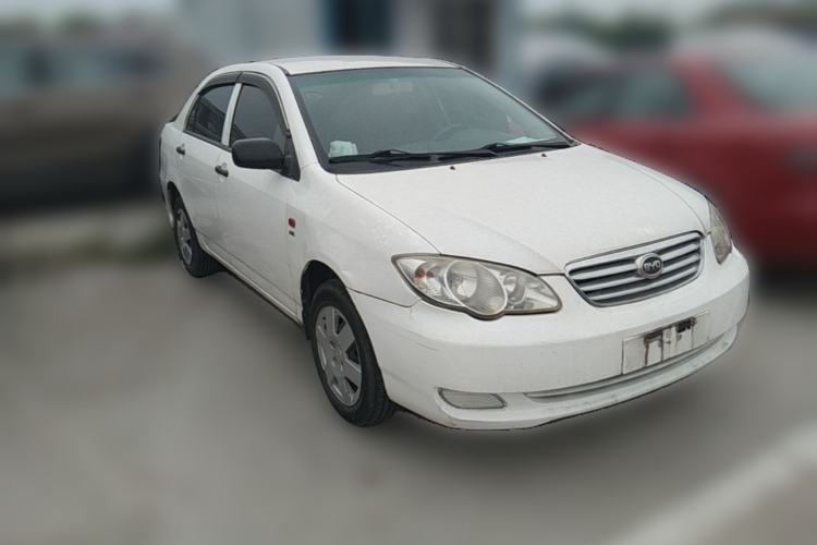 Used BYD F3 2015 Energy-Efficient Model 1.5L Manual Comfort Edition Front Right 45 Deg