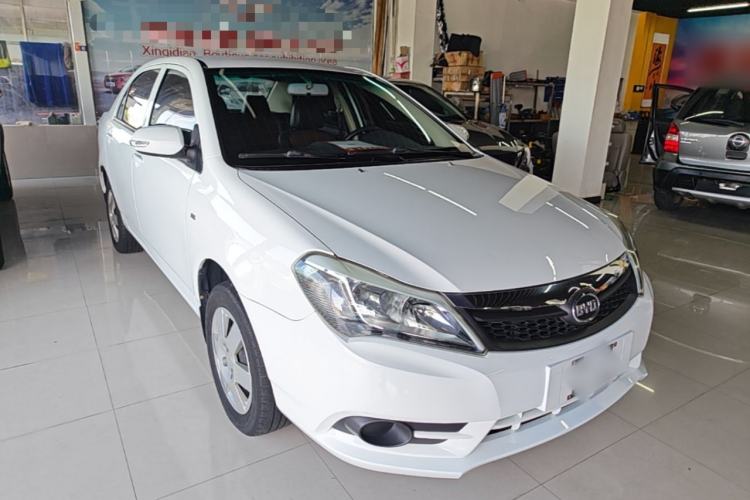 Used BYD F3 2015 Energy-Efficient Model 1.5L Manual Comfort Edition Front Right 45 Deg