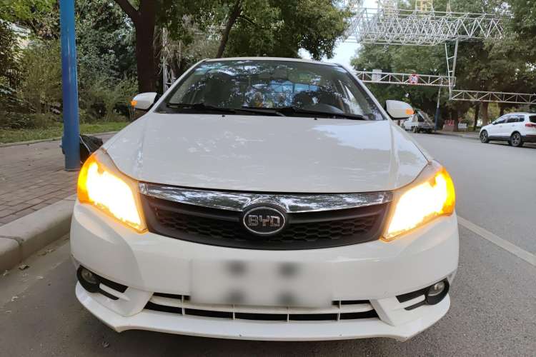 Used BYD F3 2015 Energy-Saving Edition 1.5L Automatic Prestige Model Front