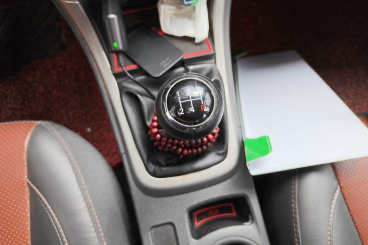Used BYD F3 2015 Energy-Efficient Model 1.5L Manual Comfort Edition Gear Lever