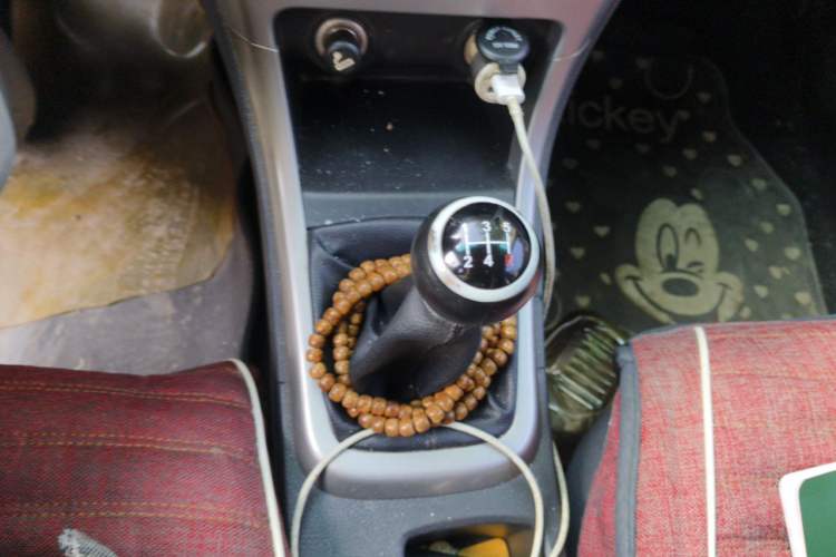 Used BYD F3 2015 Energy-Efficient Model 1.5L Manual Comfort Edition Gear Lever
