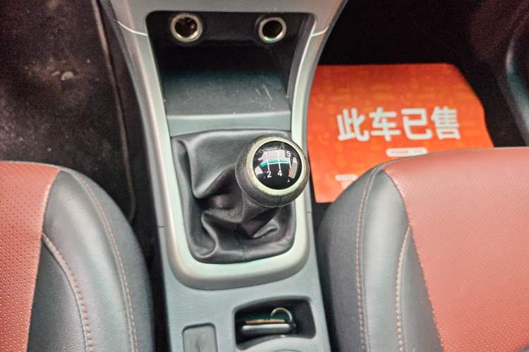 Used BYD F3 2015 Energy-Efficient Model 1.5L Manual Comfort Edition Gear Lever