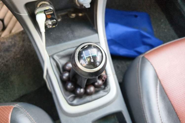 Used BYD F3 2015 Energy-Efficient Model 1.5L Manual Comfort Edition Gear Lever