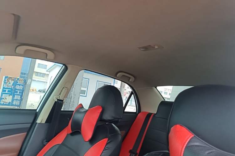 Used BYD F3 2015 Energy-Efficient Model 1.5L Manual Comfort Edition Headliner