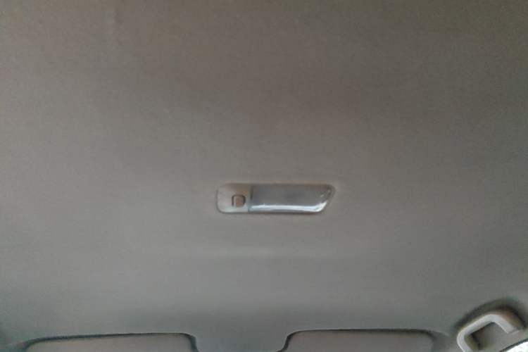 Used BYD F3 2015 Energy-Efficient Model 1.5L Manual Comfort Edition Headliner