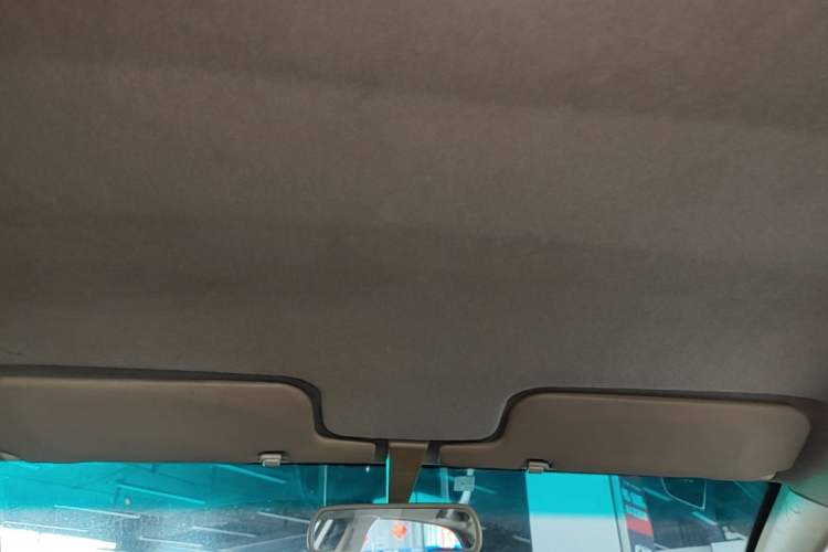 Used BYD F3 2015 Energy-Efficient Model 1.5L Manual Comfort Edition Headliner