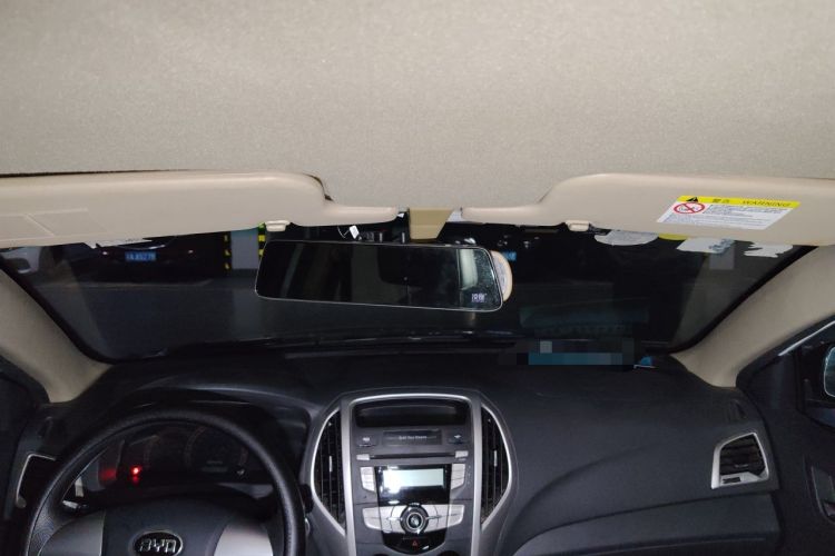 Used BYD F3 2015 Energy-Saving Edition 1.5L Manual Luxury Model Headliner