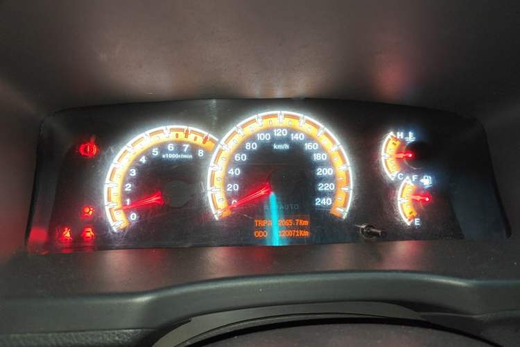Used BYD F3 2015 Energy-Saving Edition 1.5L Manual Luxury Model Instrument Cluster