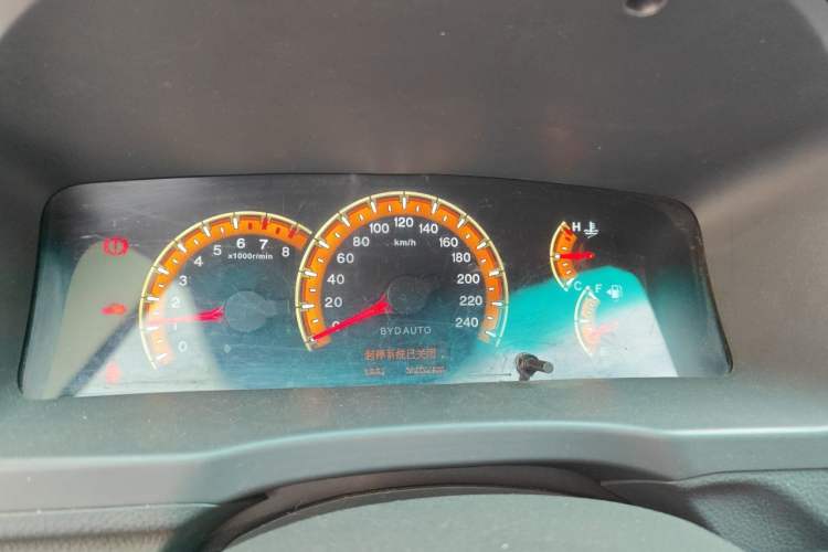 Used BYD F3 2015 Energy-Saving Edition 1.5L Manual Luxury Model Instrument Cluster