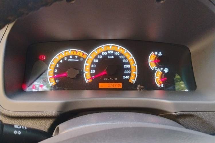 Used BYD F3 2015 Energy-Efficient Model 1.5L Manual Comfort Edition Instrument Cluster