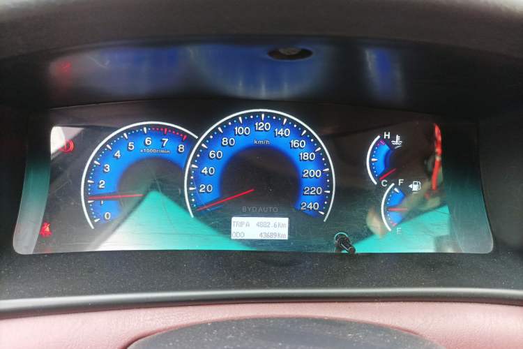 Used BYD F3 2015 Energy-Efficient Model 1.5L Manual Comfort Edition Instrument Cluster