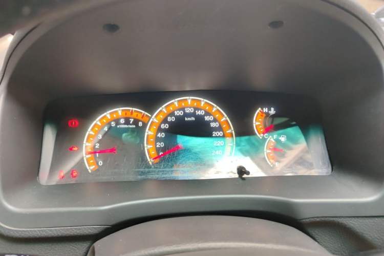 Used BYD F3 2015 Energy-Saving Edition 1.5L Manual Luxury Model Instrument Cluster