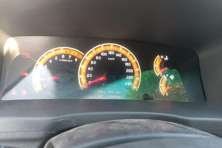 Used BYD F3 2015 Energy-Efficient Model 1.5L Manual Comfort Edition Instrument Cluster