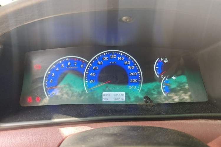 Used BYD F3 2015 Energy-Efficient Model 1.5L Manual Comfort Edition Instrument Cluster