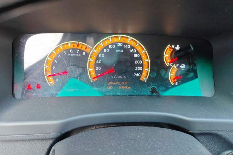 Used BYD F3 2015 Energy-Saving Edition 1.5L Manual Luxury Model Instrument Cluster