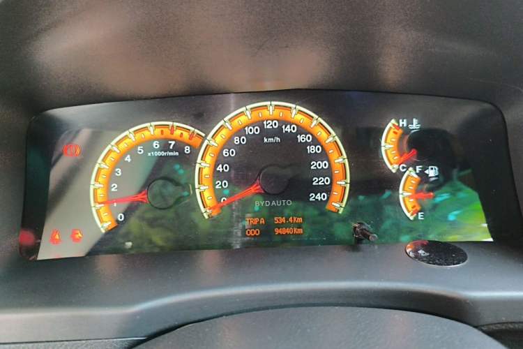 Used BYD F3 2015 Energy-Saving Edition 1.5L Manual Luxury Model Instrument Cluster