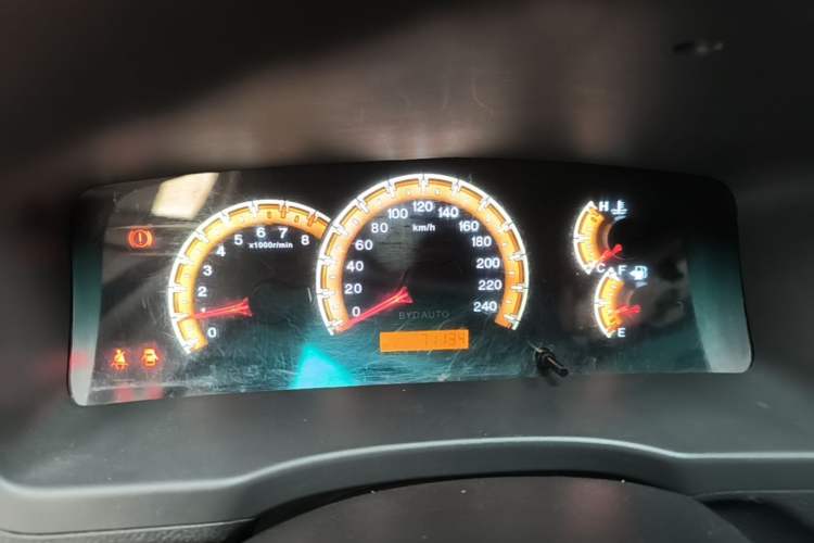 Used BYD F3 2015 Energy-Efficient Model 1.5L Manual Comfort Edition Instrument Cluster
