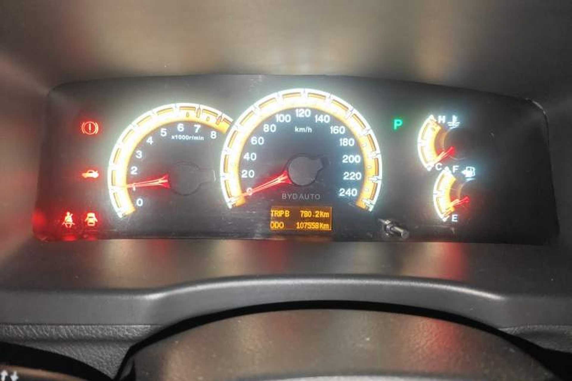 Used BYD F3 2015 Energy-Saving Edition 1.5L Automatic Luxury Model Instrument Cluster