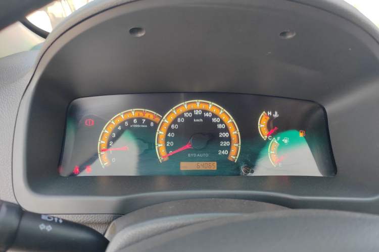 Used BYD F3 2015 Energy-Efficient Model 1.5L Manual Comfort Edition Instrument Cluster
