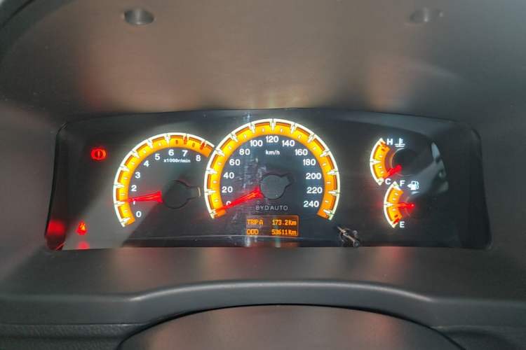 Used BYD F3 2015 Energy-Efficient Model 1.5L Manual Comfort Edition Instrument Cluster
