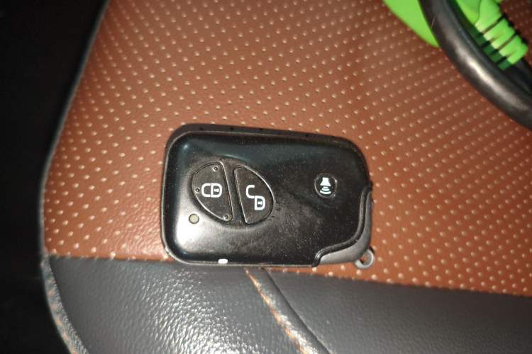 Used BYD F3 2015 Energy-Saving Edition 1.5L Manual Luxury Model Interior 1