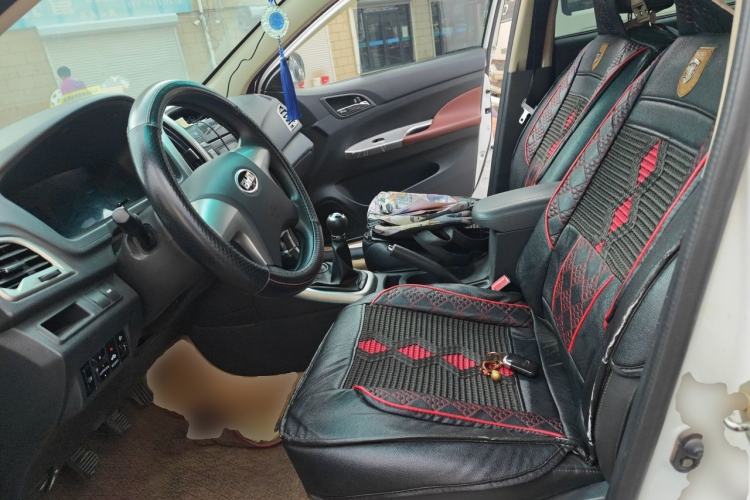 Used BYD F3 2015 Energy-Saving Edition 1.5L Manual Luxury Model Left Front Seat