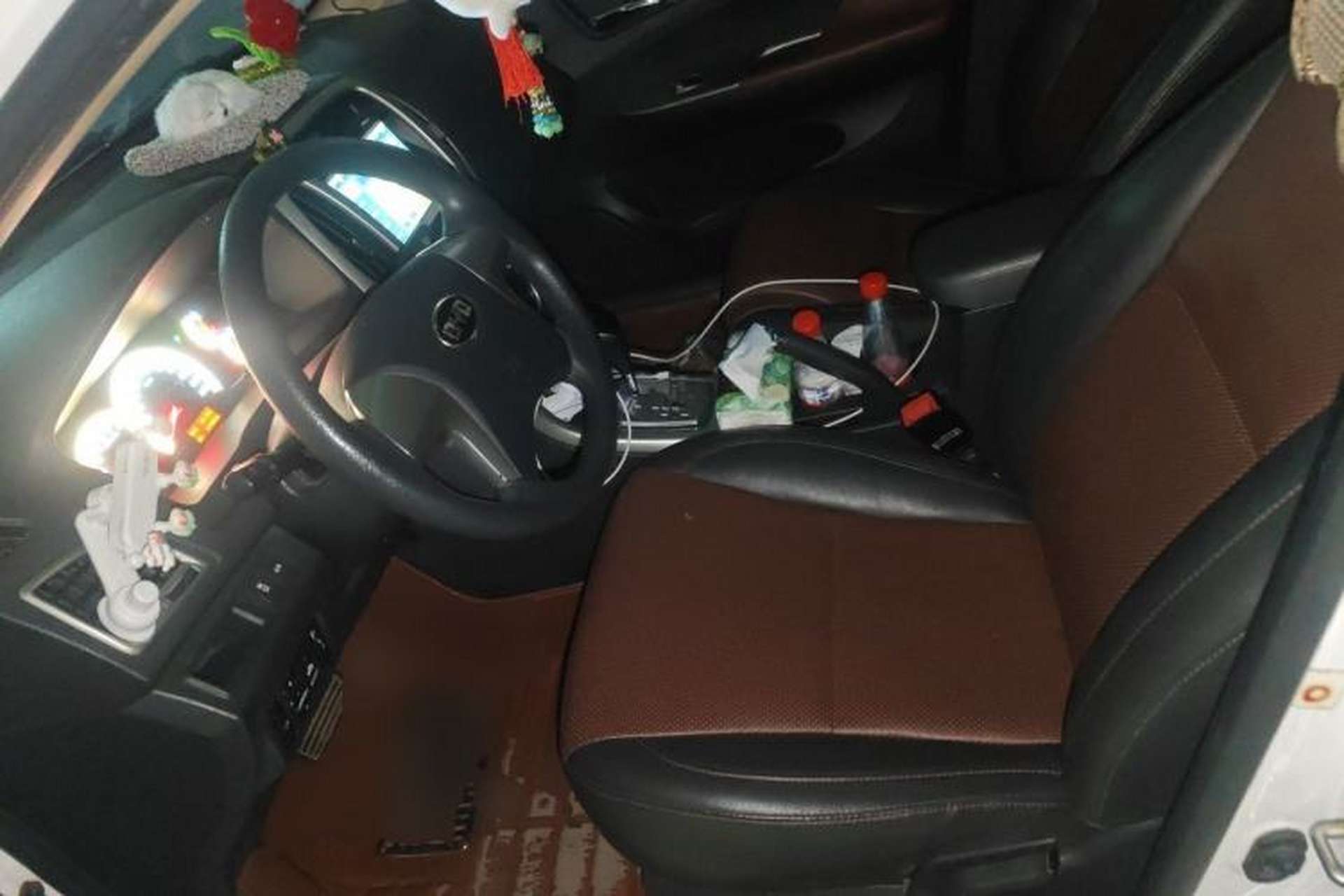 Used BYD F3 2015 Energy-Saving Edition 1.5L Automatic Luxury Model Left Front Seat