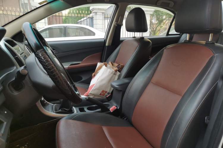Used BYD F3 2015 Energy-Efficient Model 1.5L Manual Comfort Edition Left Front Seat