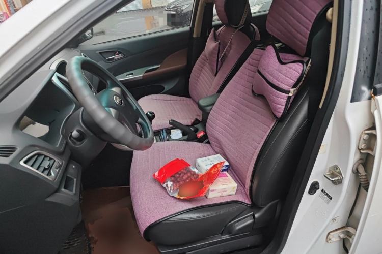 Used BYD F3 2015 Energy-Saving Edition 1.5L Manual Luxury Model Left Front Seat