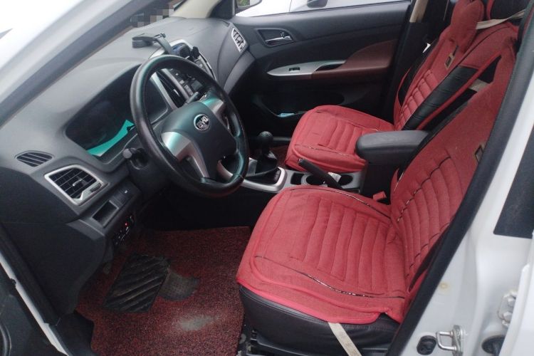 Used BYD F3 2015 Energy-Saving Edition 1.5L Manual Luxury Model Left Front Seat