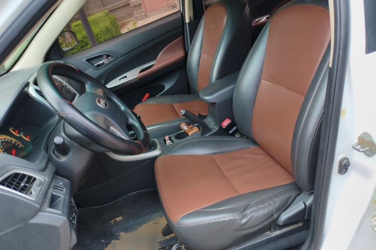 Used BYD F3 2015 Energy-Saving Edition 1.5L Manual Luxury Model Left Front Seat