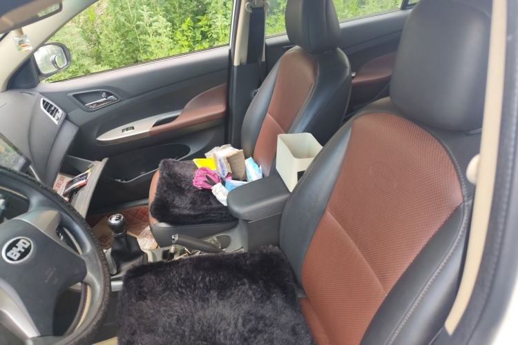 Used BYD F3 2015 Energy-Saving Edition 1.5L Manual Luxury Model Left Front Seat
