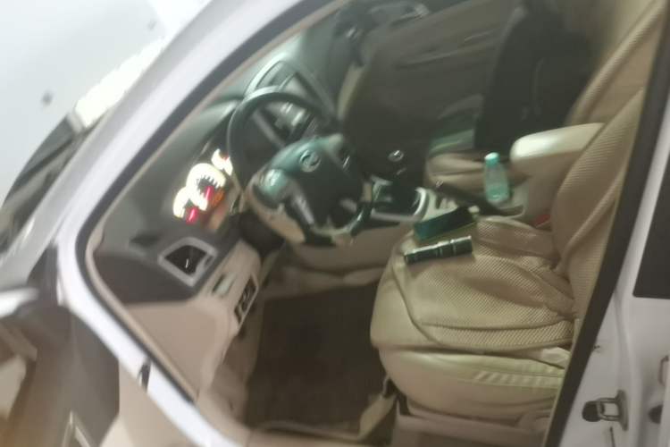 Used BYD F3 2015 Energy-Saving Edition 1.5L Manual Luxury Model Left Front Seat