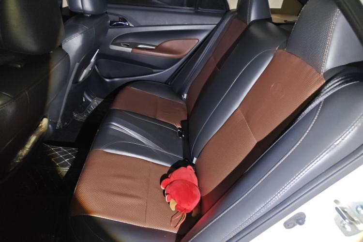Used BYD F3 2015 Energy-Efficient Model 1.5L Manual Comfort Edition Left Rear Seat