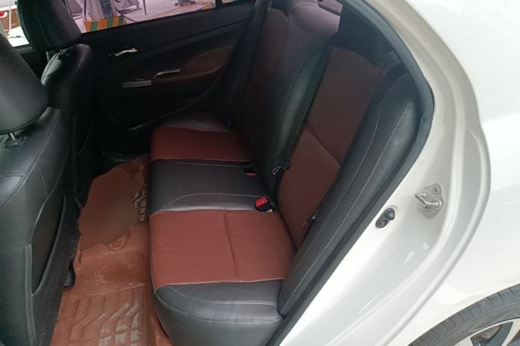 Used BYD F3 2015 Energy-Efficient Model 1.5L Manual Comfort Edition Left Rear Seat