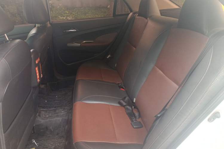 Used BYD F3 2015 Energy-Efficient Model 1.5L Manual Comfort Edition Left Rear Seat