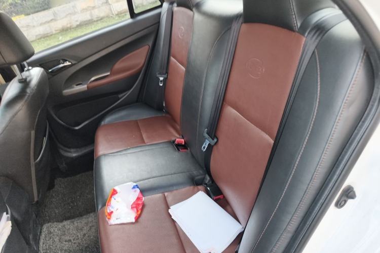 Used BYD F3 2015 Energy-Efficient Model 1.5L Manual Comfort Edition Left Rear Seat