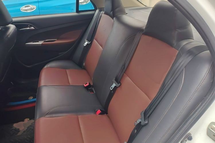 Used BYD F3 2015 Energy-Efficient Model 1.5L Manual Comfort Edition Left Rear Seat