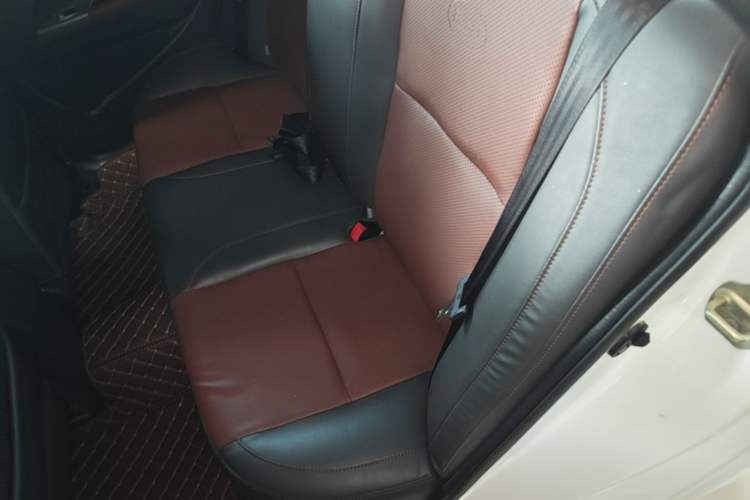 Used BYD F3 2015 Energy-Efficient Model 1.5L Manual Comfort Edition Left Rear Seat