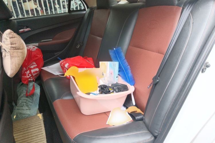 Used BYD F3 2015 Energy-Saving Edition 1.5L Automatic Prestige Model Left Rear Seat