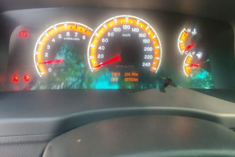Used BYD F3 2015 Energy-Saving Edition 1.5L Manual Luxury Model Odometer Close Up
