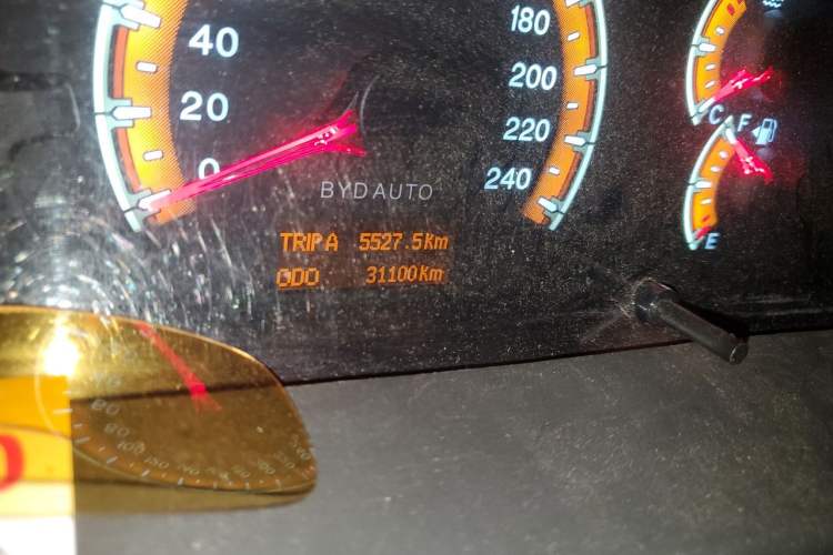 Used BYD F3 2015 Energy-Efficient Model 1.5L Manual Comfort Edition Odometer Close Up