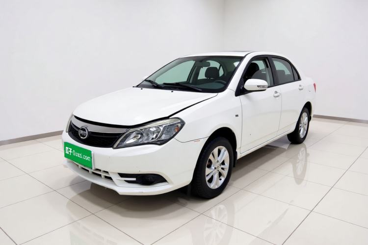 Ojetý BYD F3 2015 Energy-Saving Edition 1.5L Manual Luxury Model Guazi used car, China used car export, Used car for sale, Used  cars, Cheapest cars for sale
