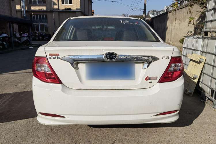 Used BYD F3 2015 Energy-Saving Edition 1.5L Automatic Luxury Model Rear