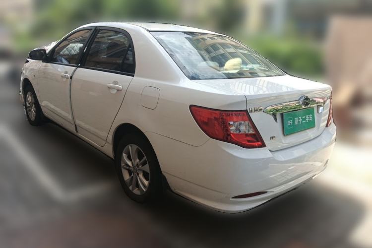 Used BYD F3 2015 Energy-Saving Edition 1.5L Manual Luxury Model Rear Left 45 Deg