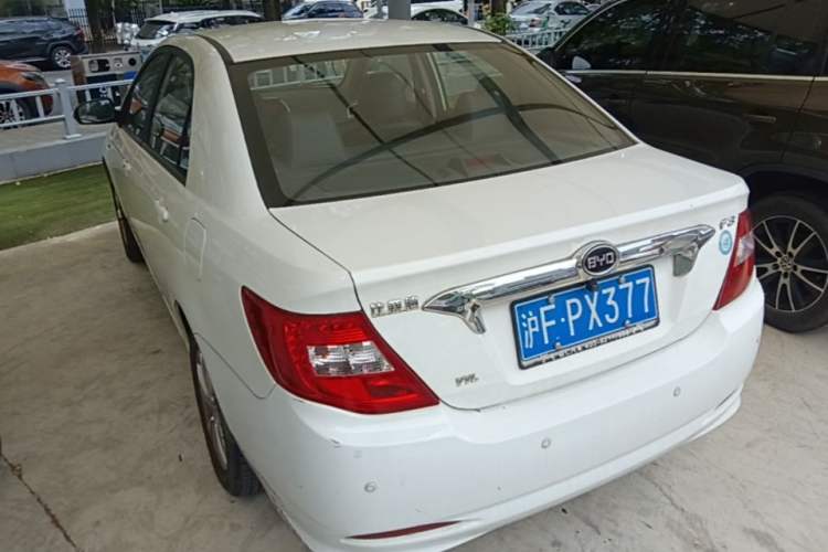 Used BYD F3 2015 Energy-Saving Edition 1.5L Manual Luxury Model Rear Left 45 Deg