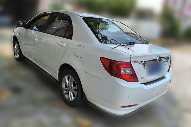 Used BYD F3 2015 Energy-Saving Edition 1.5L Manual Luxury Model Rear Left 45 Deg