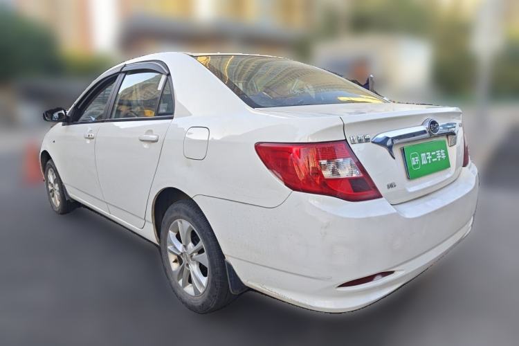 Used BYD F3 2015 Energy-Saving Edition 1.5L Manual Luxury Model Rear Left 45 Deg